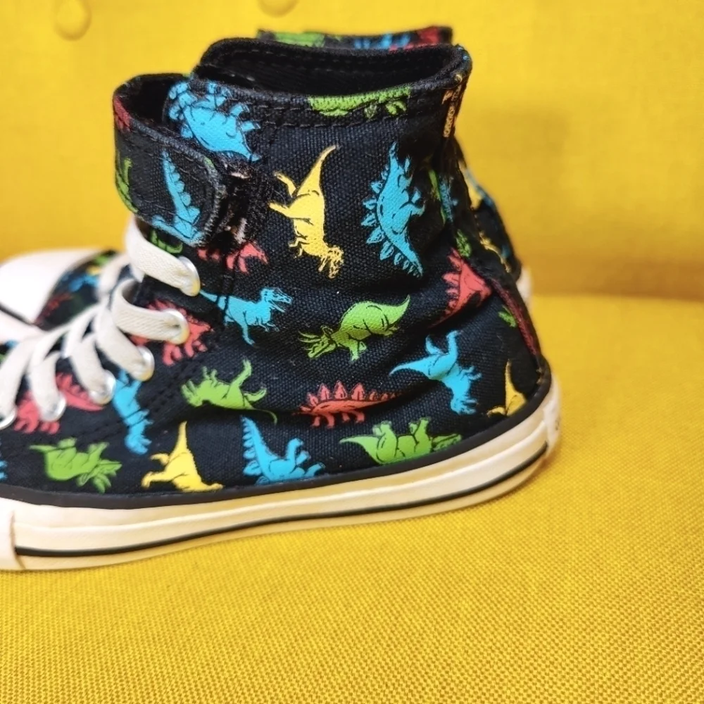 Converse Chuck Taylor All Stars Hi Dinosaurs Sneakers Youth Boy's Size 2